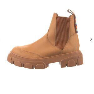 Farm Rio Leather Chelsea Boots Women's Size: 8